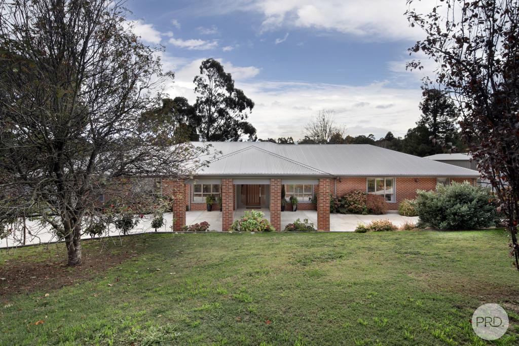 15 Jacksons Rd, Warrenheip, VIC 3352