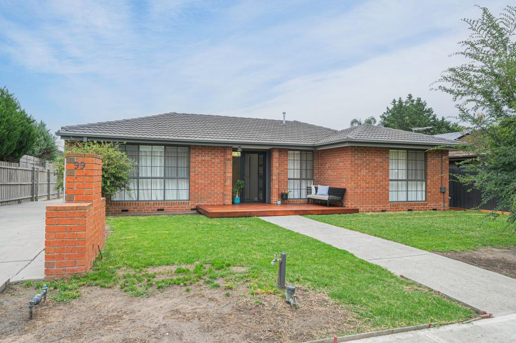 99 Mansfield St, Berwick, VIC 3806