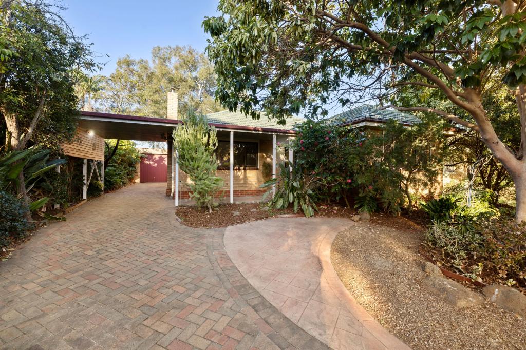 8 ASHLEIGH CT, CHELTENHAM, VIC 3192