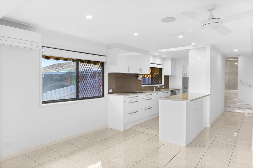 2/17 Raftery St, Ashmore, QLD 4214