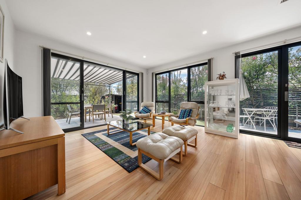 3/12 Shumack St, Weetangera, ACT 2614