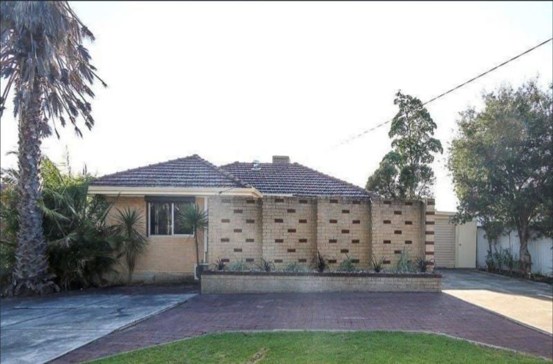 403 Hardey Rd, Cloverdale, WA 6105