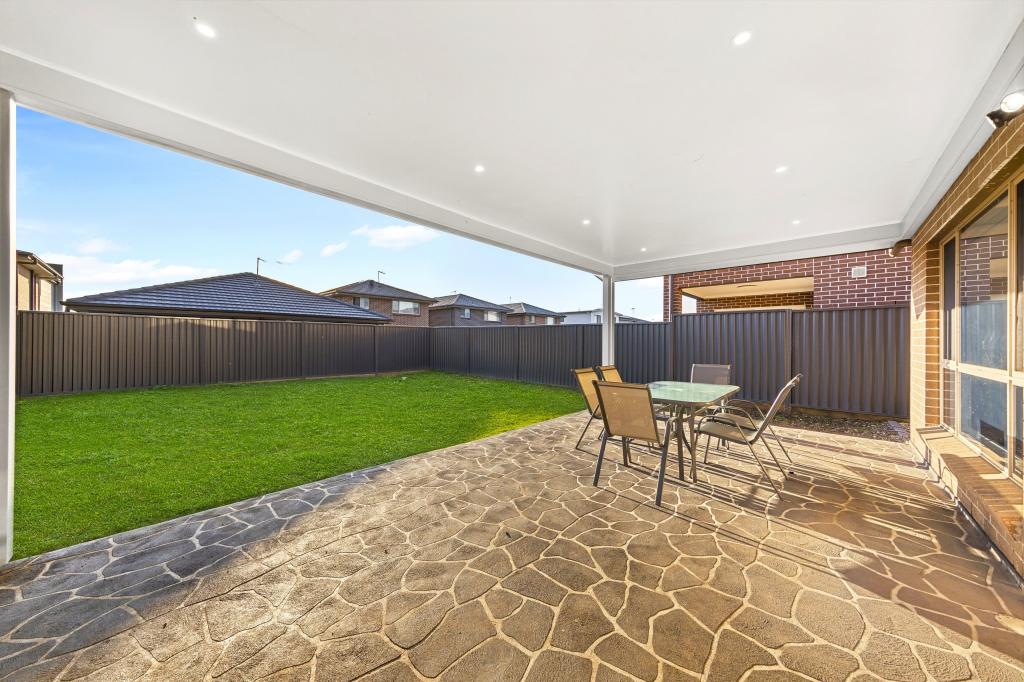 15 WITCHINGHAM ST, MARSDEN PARK, NSW 2765