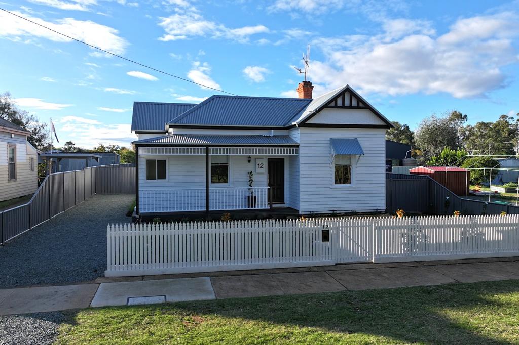 12 MCKENZIE ST, ROCHESTER, VIC 3561
