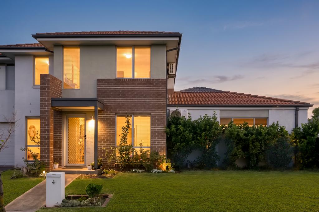 4 Grenada Rd, Glenfield, NSW 2167