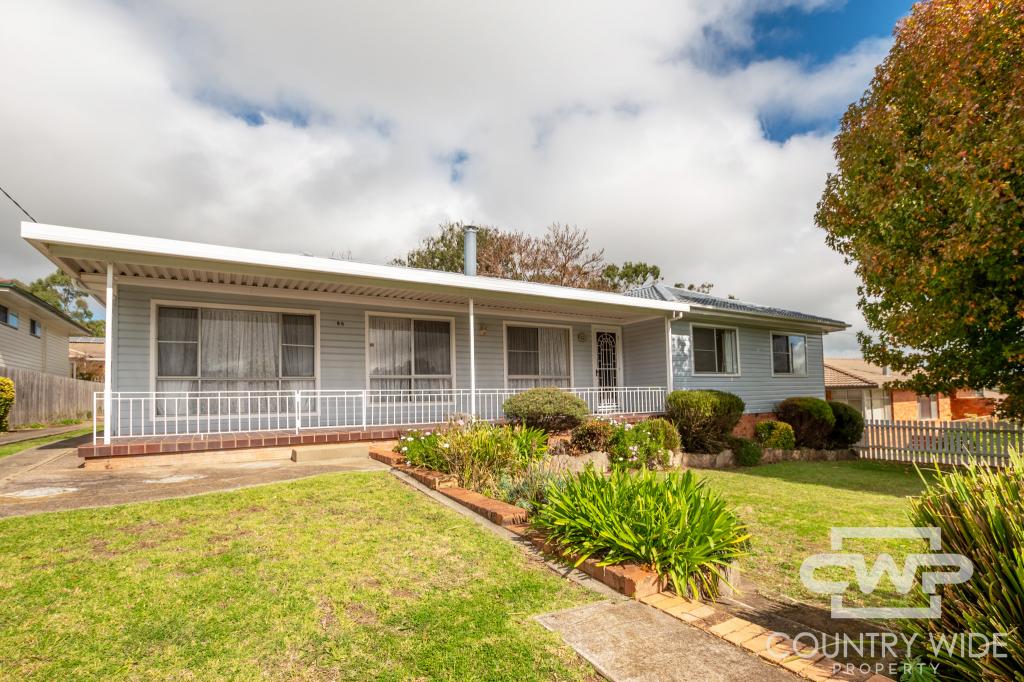 89 Oliver St, Glen Innes, NSW 2370