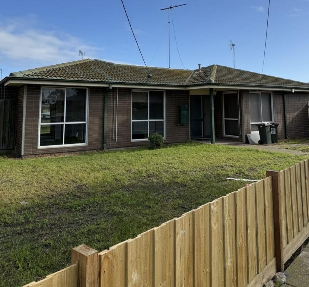 148 Fairbairn Dr, Corio, VIC 3214