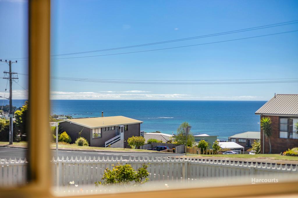 2 Hales St, Penguin, TAS 7316