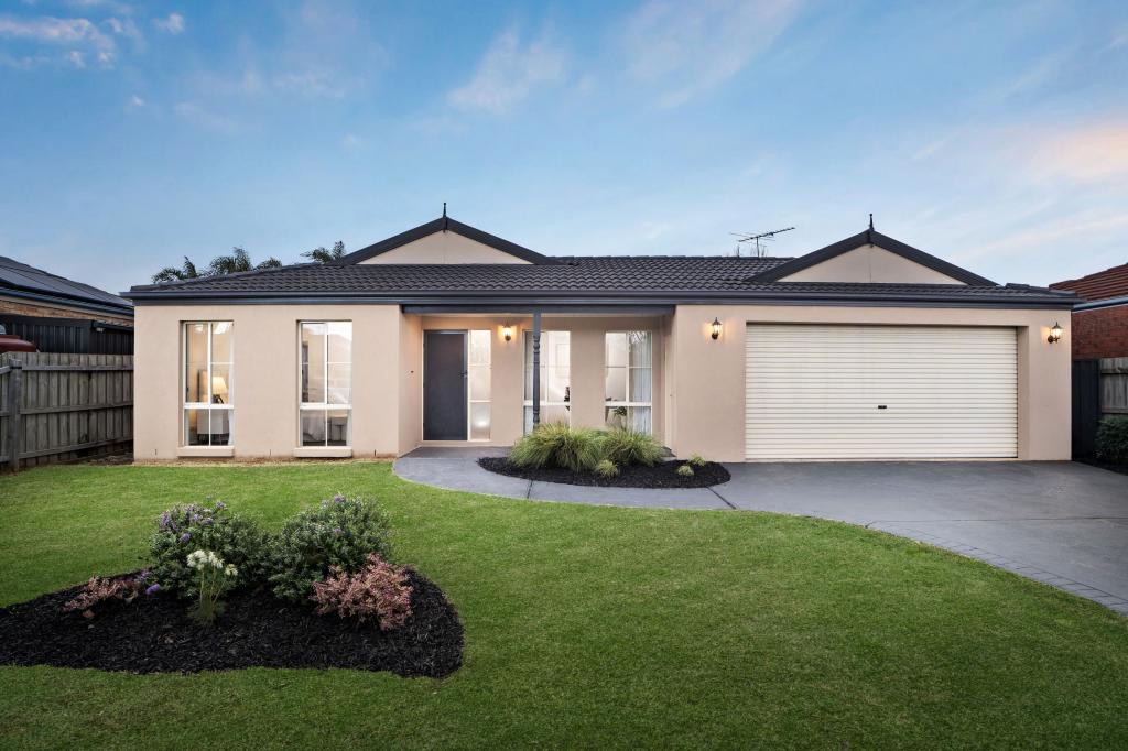 5 Lady Barlow Ct, Patterson Lakes, VIC 3197