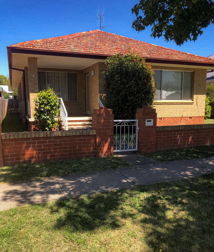 4 Meredith St, Queanbeyan, NSW 2620