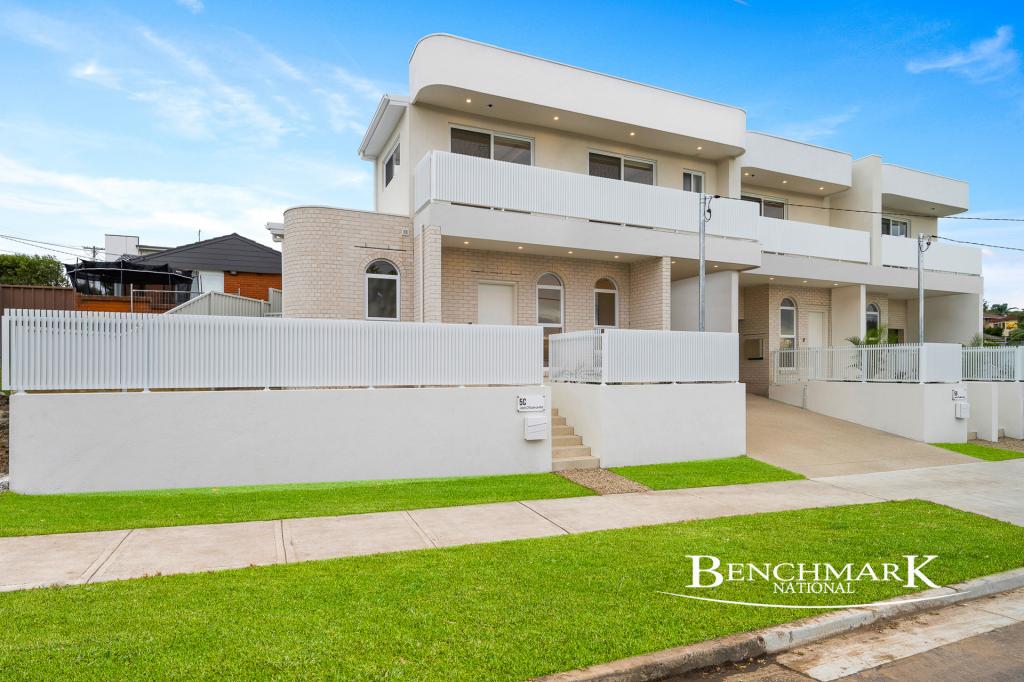 5C JACK O'SULLIVAN RD, MOOREBANK, NSW 2170