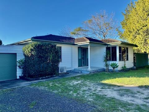 84 Campbell Ave, Anna Bay, NSW 2316