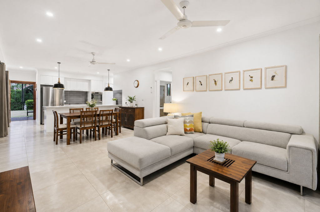 39a Whiptail Pl, Advancetown, QLD 4211