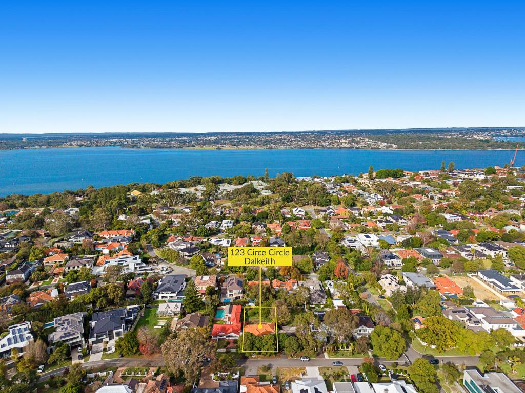 123 CIRCE CIR N, DALKEITH, WA 6009