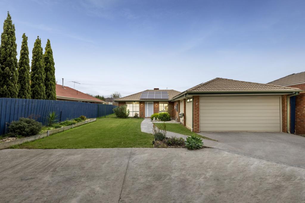18 Farmhouse Ct, Sydenham, VIC 3037