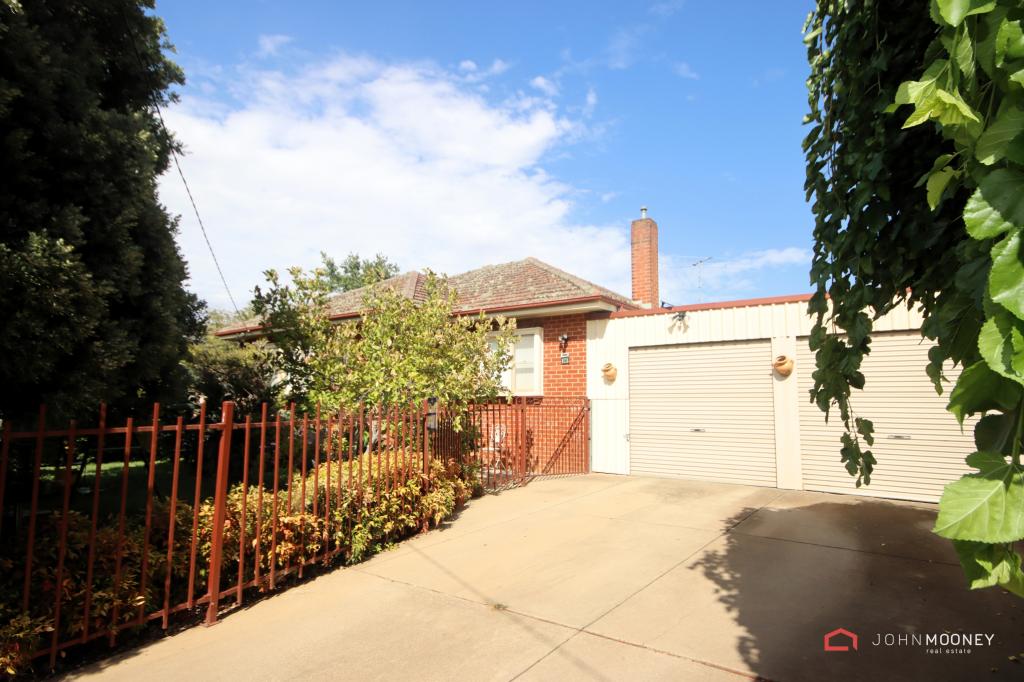 290 Lake Albert Rd, Kooringal, NSW 2650