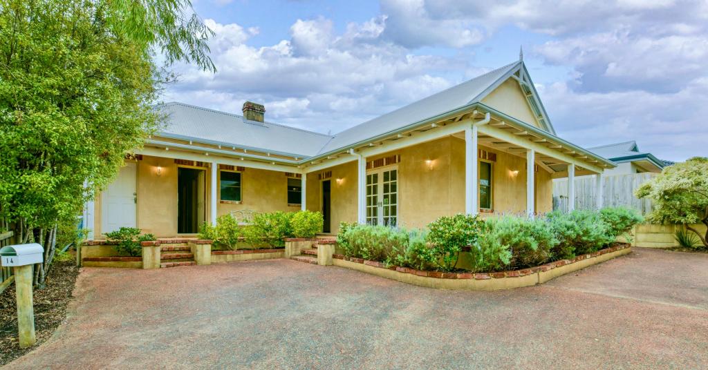14 Village Grn, Margaret River, WA 6285