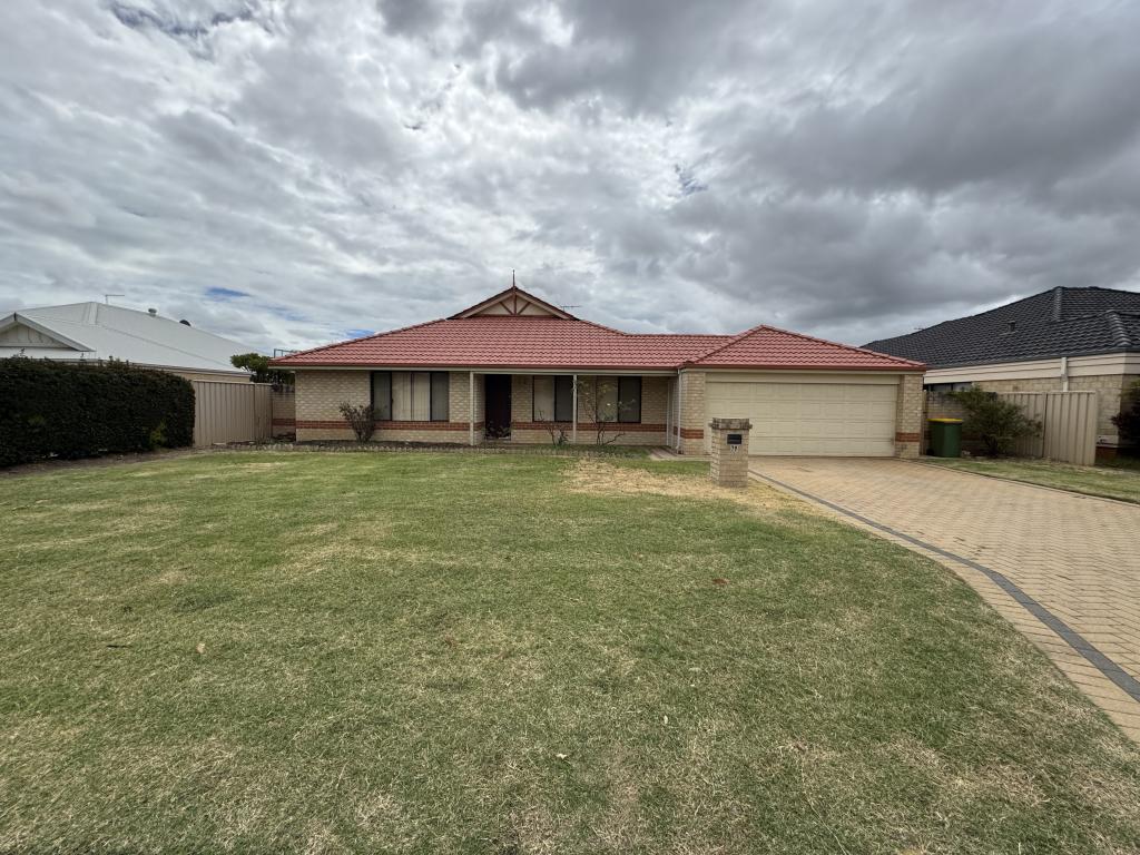 79 Campbell Rd, Canning Vale, WA 6155