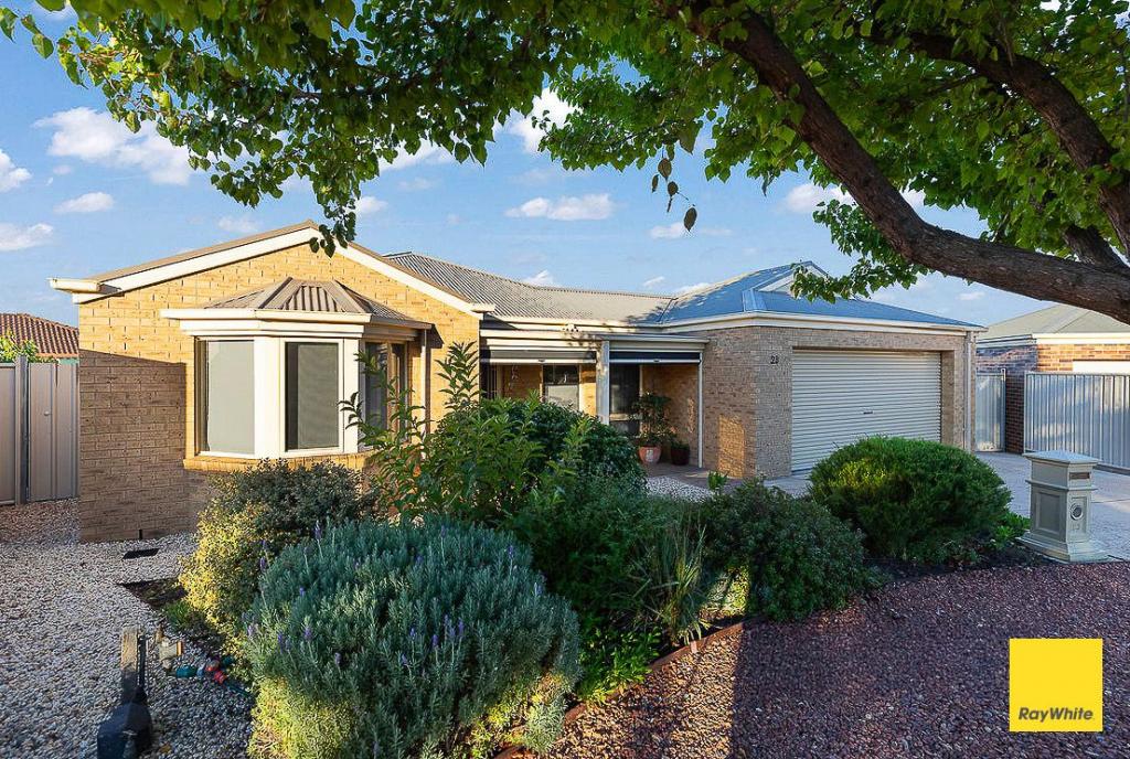 23 Elizabeth St, Kangaroo Flat, VIC 3555