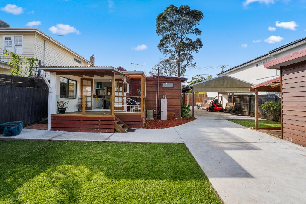 30 CHURCH ST, MITCHAM, VIC 3132