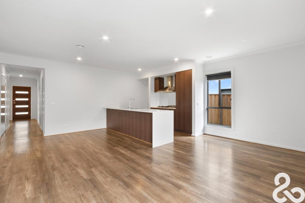 22 Clapham Ave, Wollert, VIC 3750