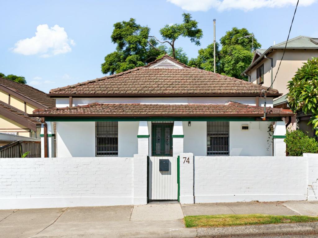 74 Cheltenham Rd, Croydon, NSW 2132