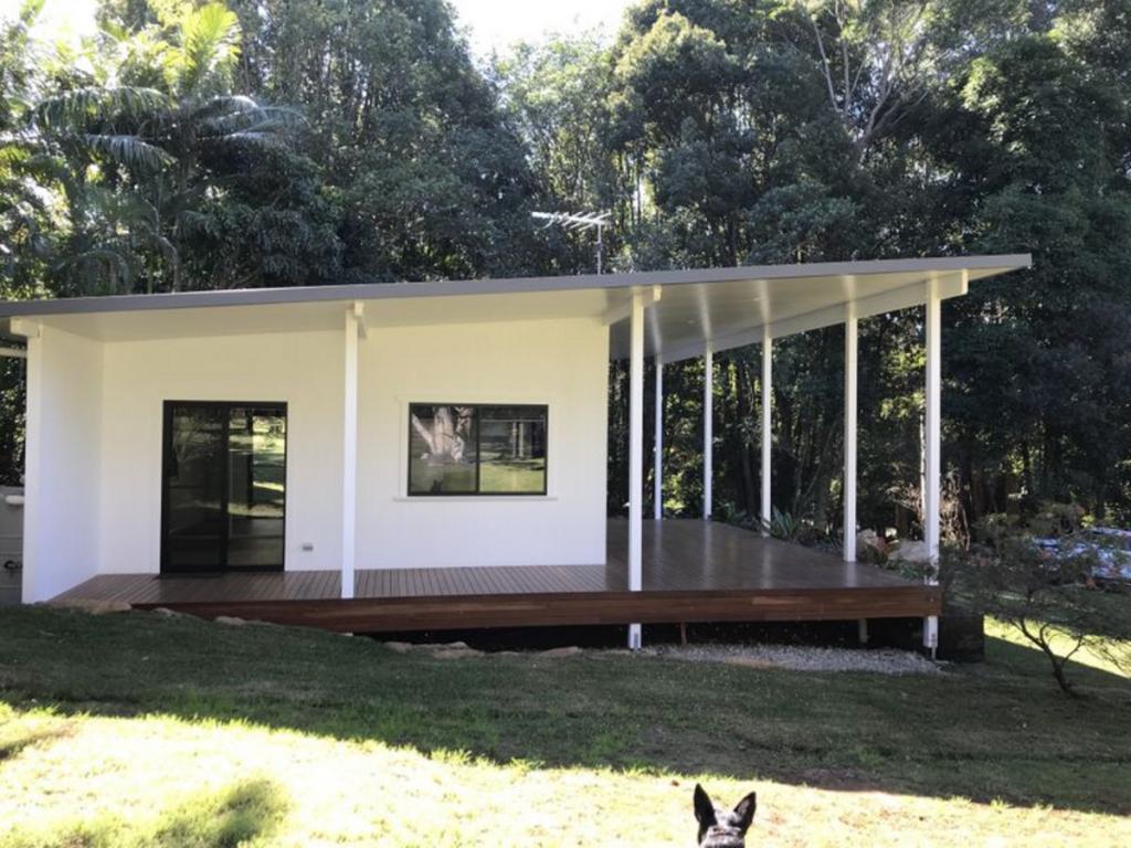 8 Plantation Dr, Ewingsdale, NSW 2481