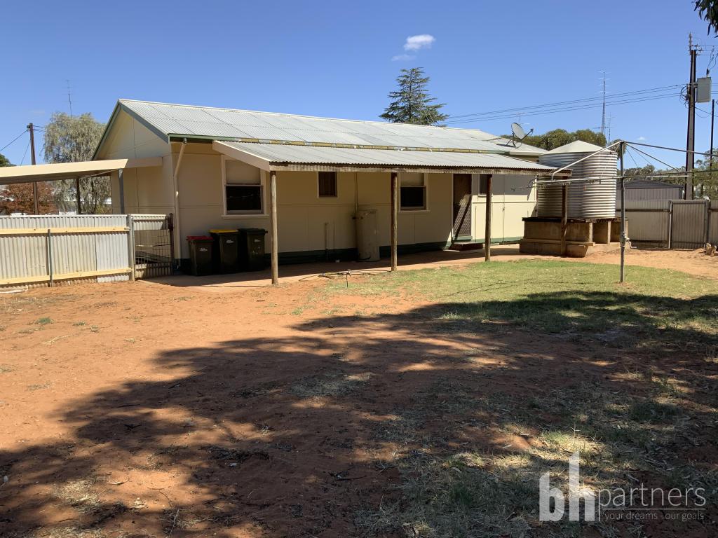 12 Mcgregor St, Berri, SA 5343
