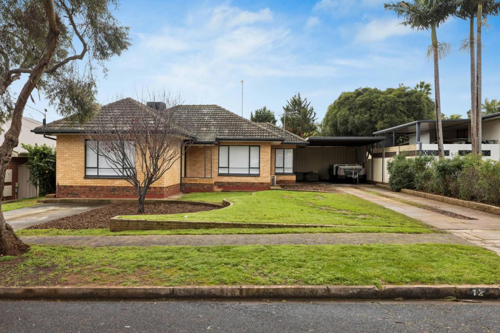 12 Kennett St, Para Hills, SA 5096
