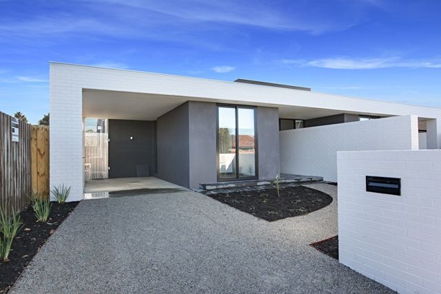 16b Gnarwyn Rd, Carnegie, VIC 3163