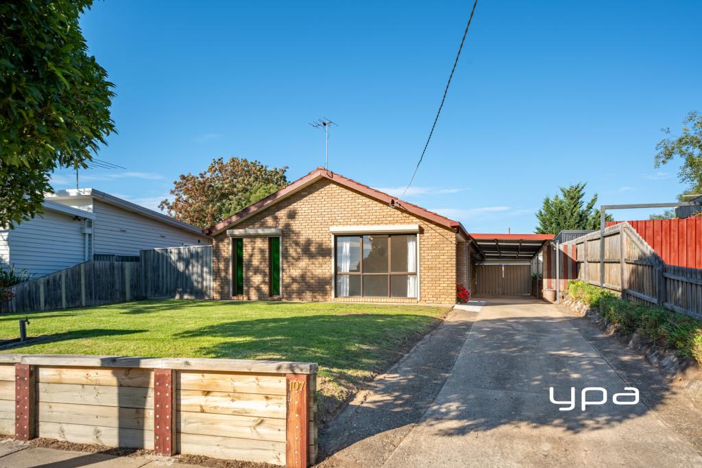 107 GAP RD, SUNBURY, VIC 3429