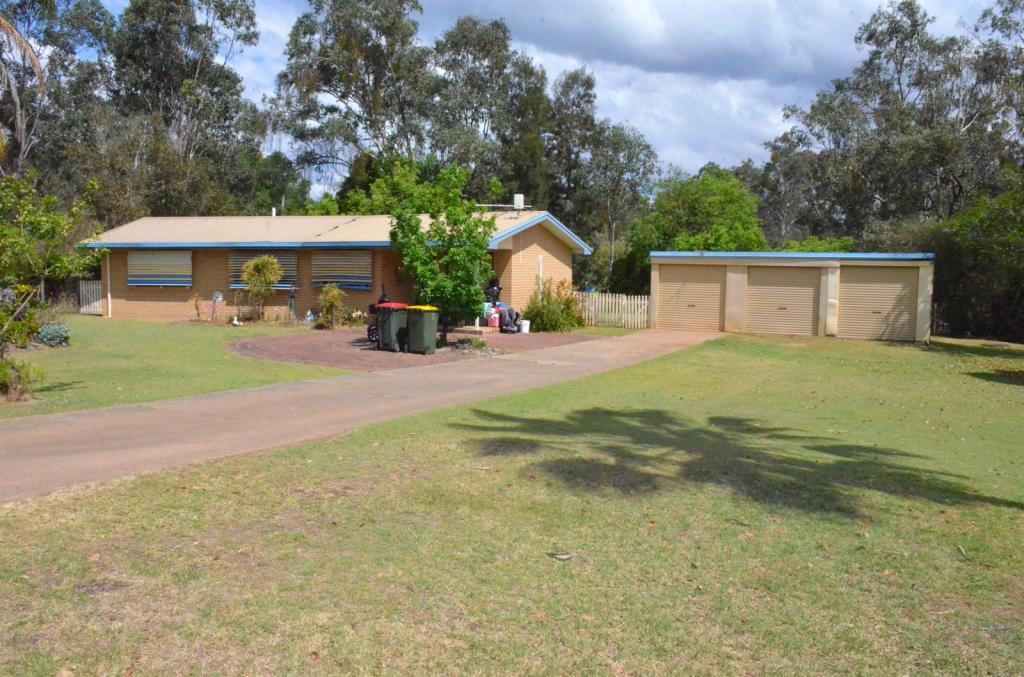 15 Drayton St, Nanango, QLD 4615