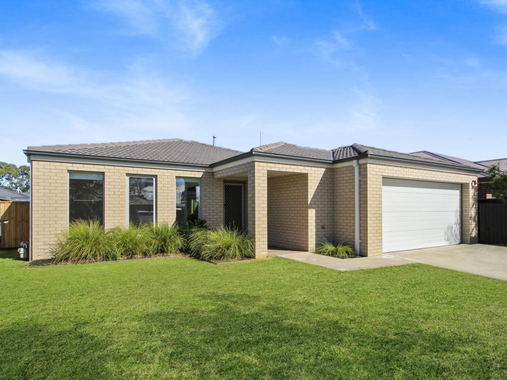 7 Whipbird St, Bairnsdale, VIC 3875
