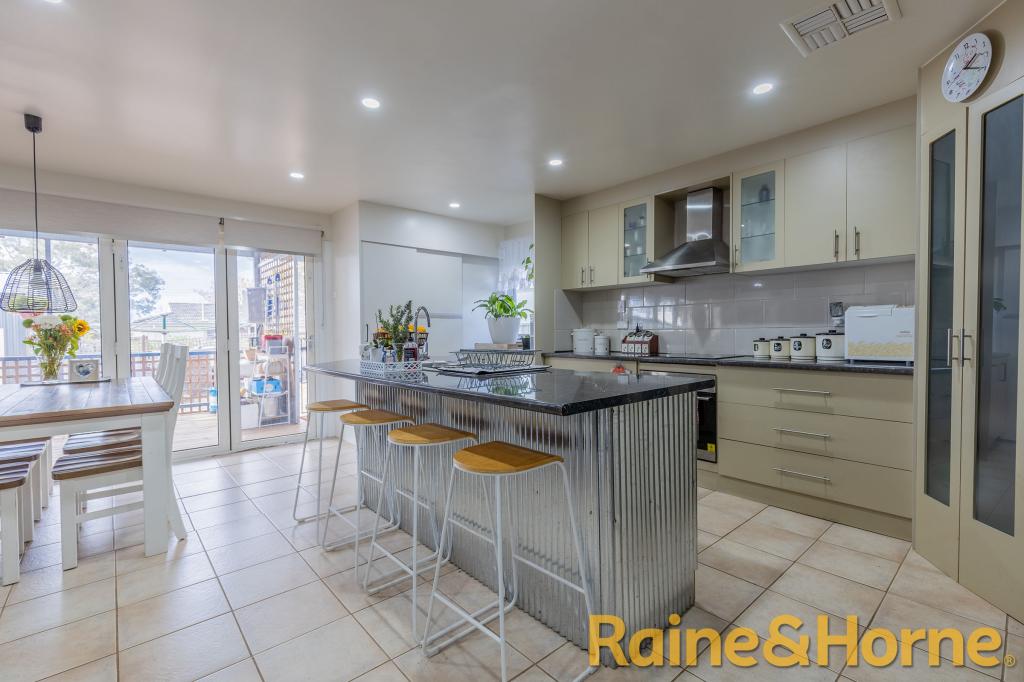 16 Collins Ave, Dubbo, NSW 2830