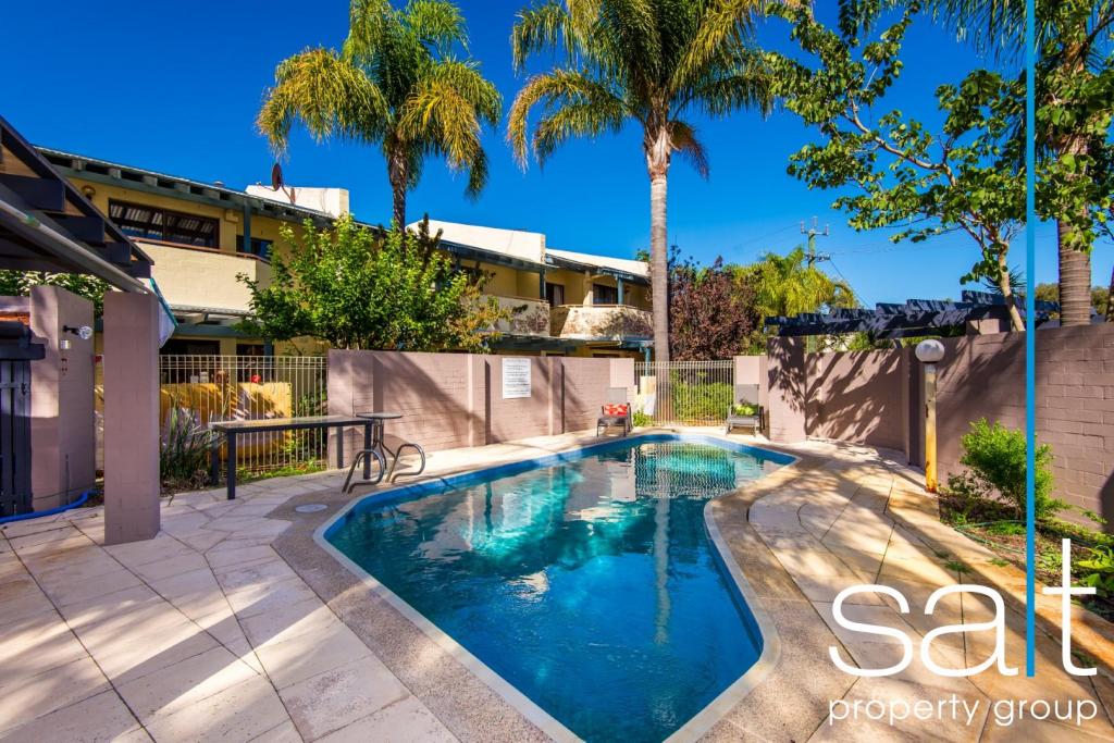 22/1 Weston Ave, South Perth, WA 6151