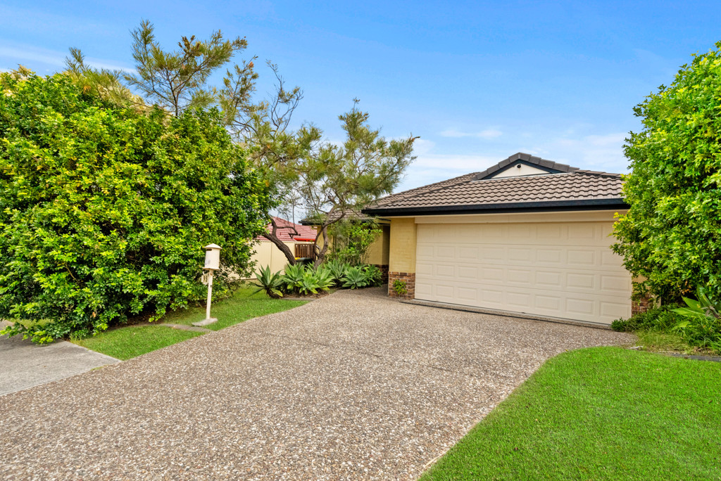 95 Lindfield Rd, Helensvale, QLD 4212