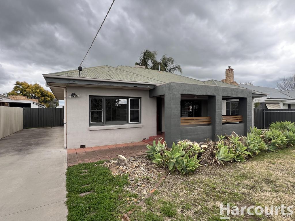 9 WALLIS ST, HORSHAM, VIC 3400