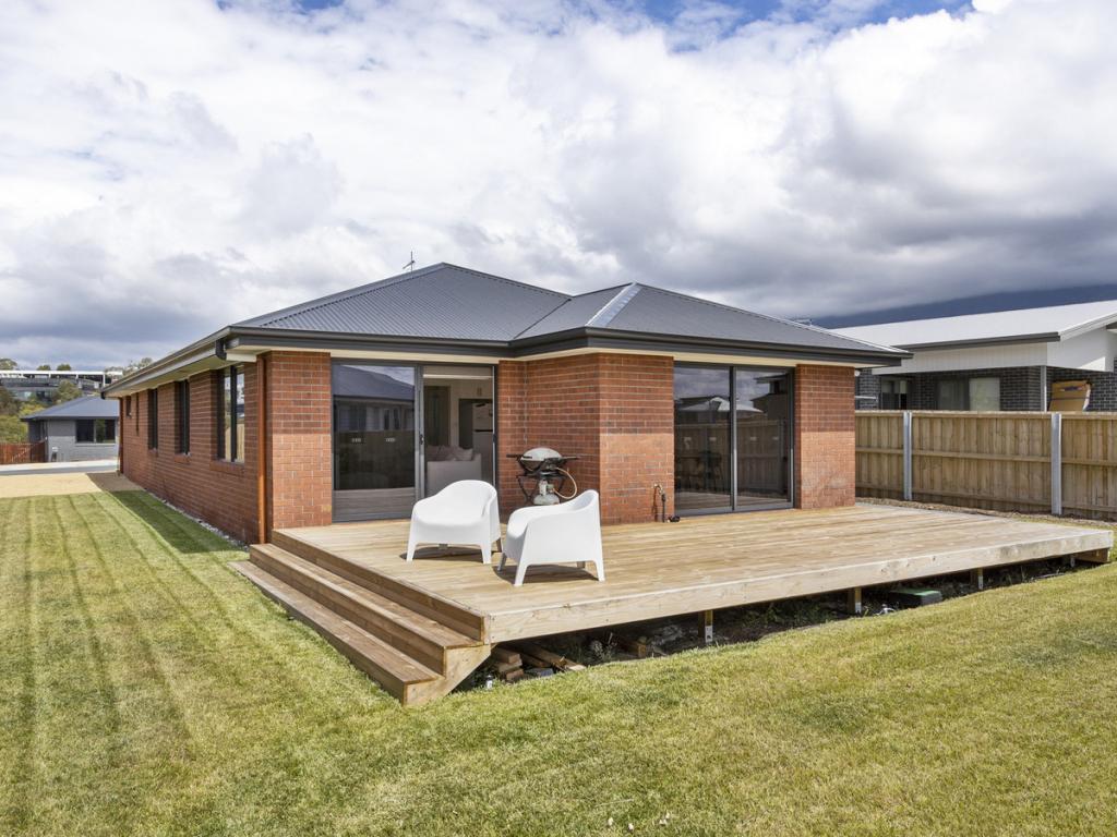 11 Saw Mill Ct, Austins Ferry, TAS 7011