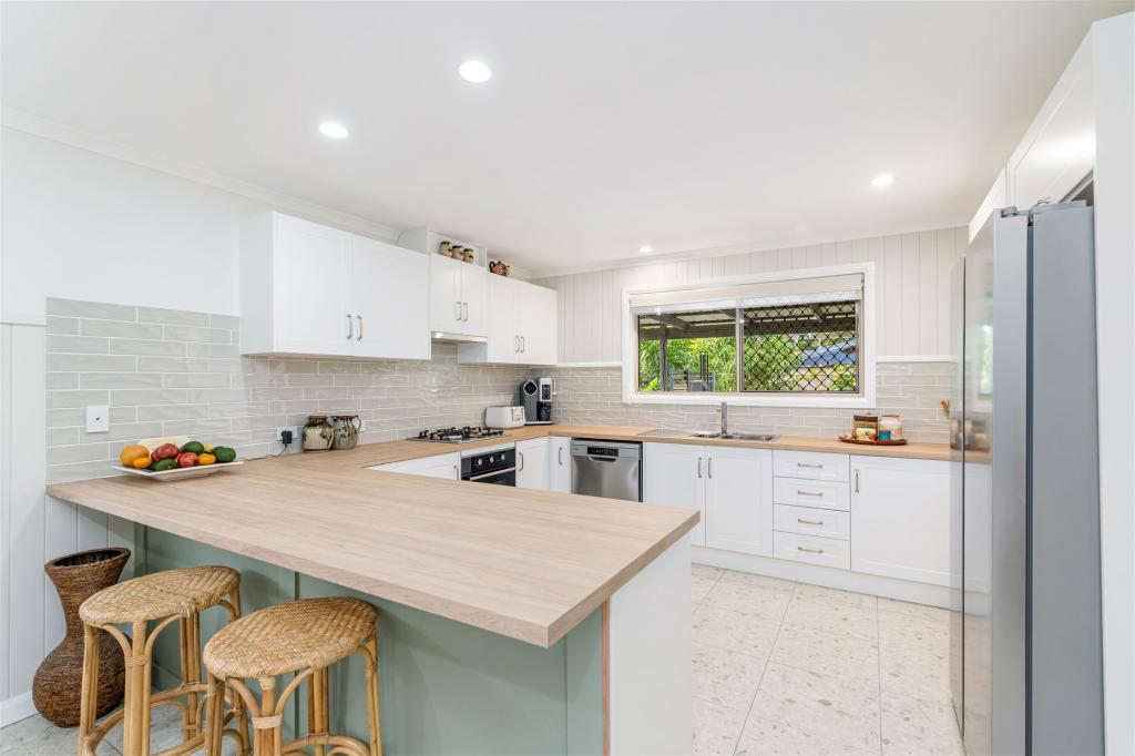 20 William St, Urangan, QLD 4655