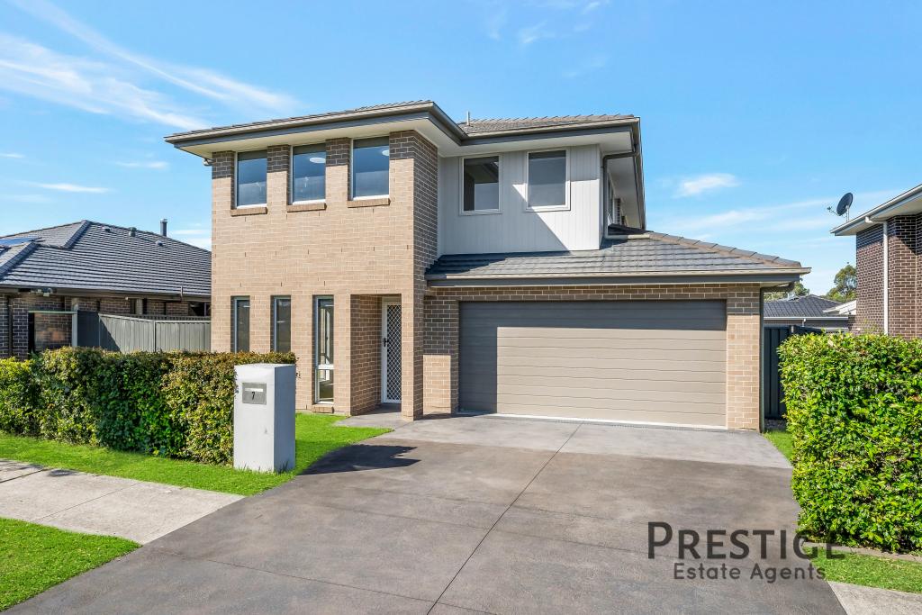 7 Bega St, Gregory Hills, NSW 2557
