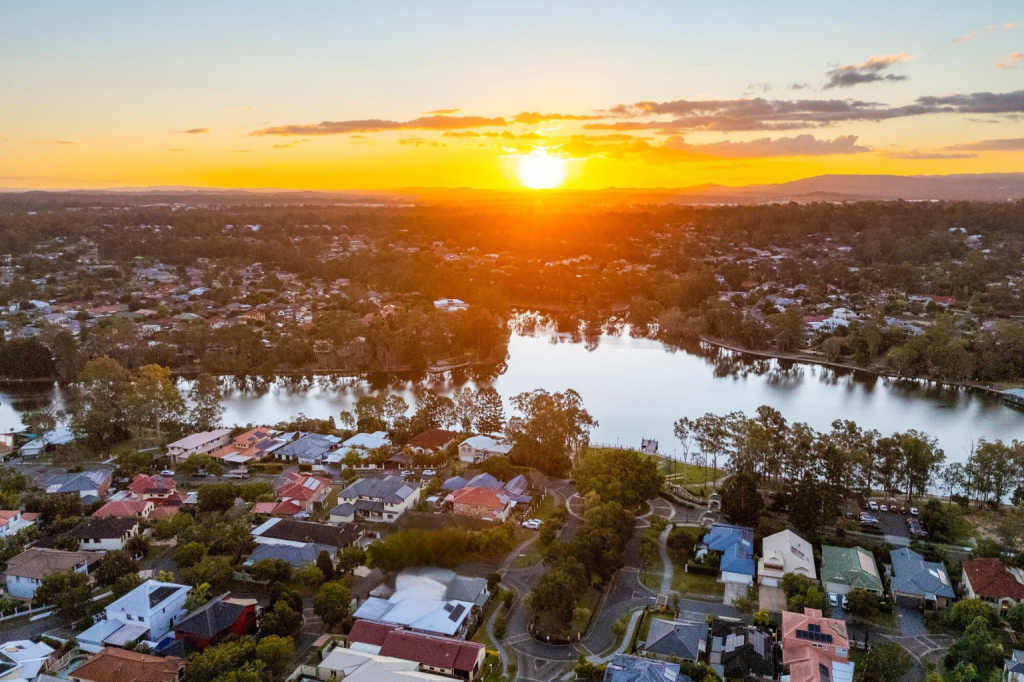 14 Mauritius Pde, Forest Lake, QLD 4078