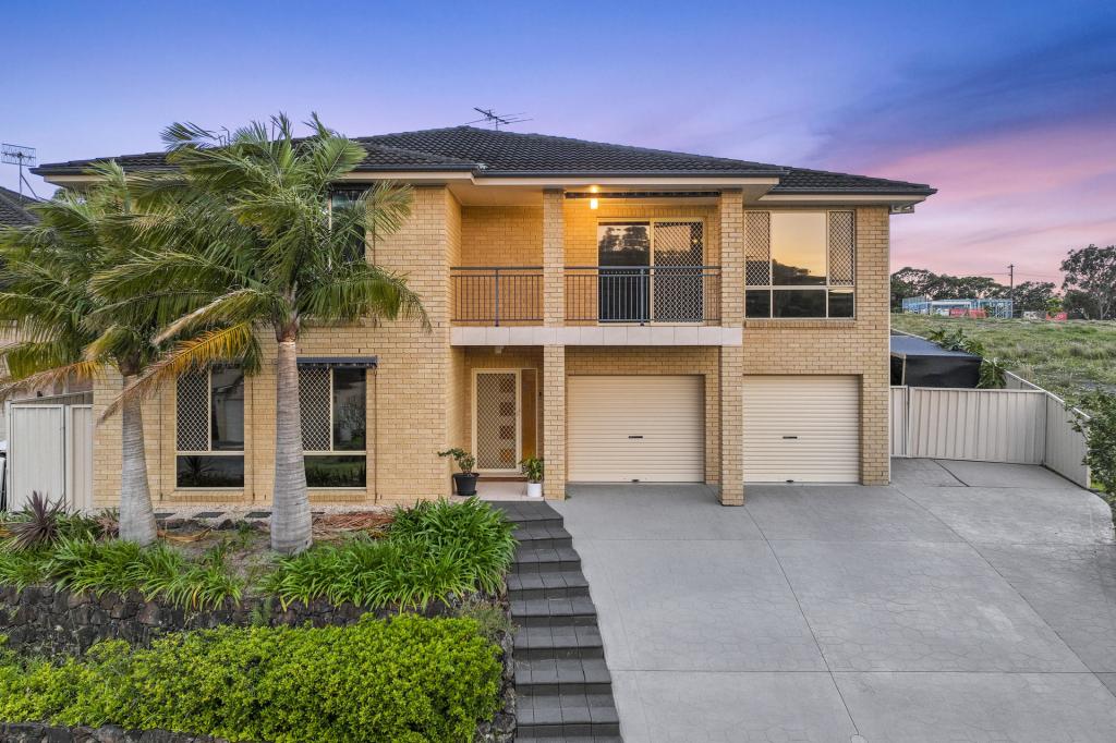 17 Dulungra Ave, Belmont North, NSW 2280