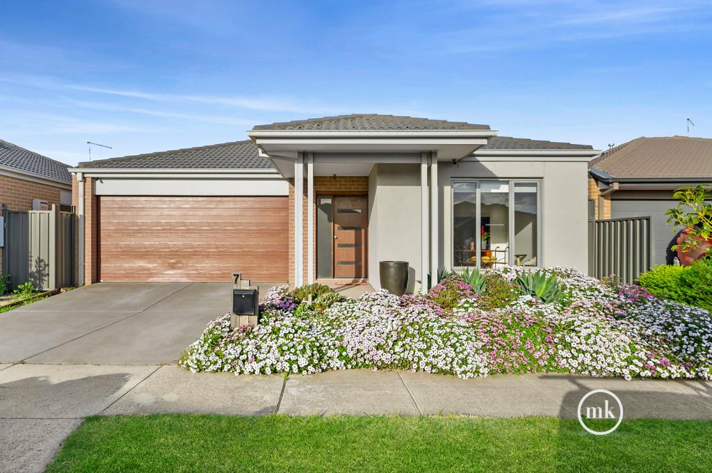 7 Peck Pl, Kalkallo, VIC 3064