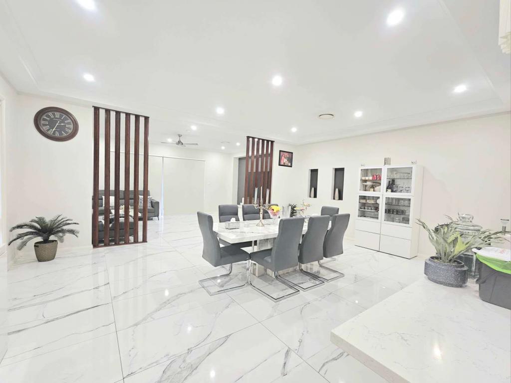 4b Asgard St, The Ponds, NSW 2769
