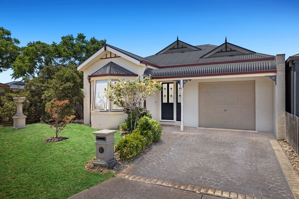 1 Koombahla Ct, Werribee, VIC 3030