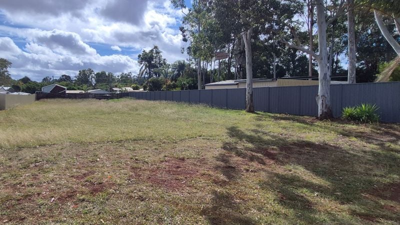 43 Prince St, Memerambi, QLD 4610