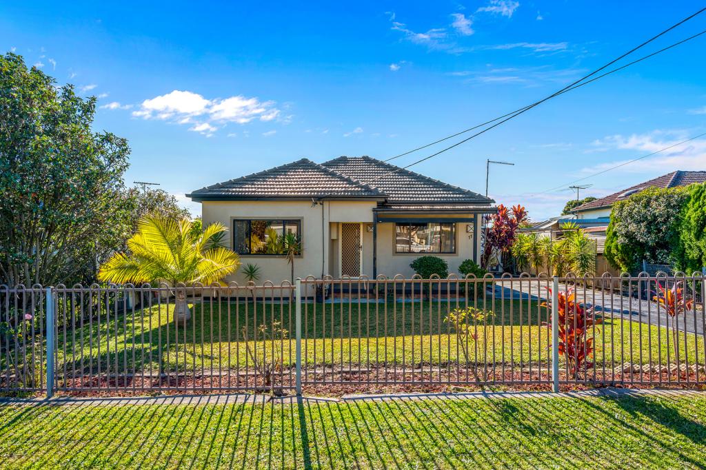 11 Stafford St, South Granville, NSW 2142