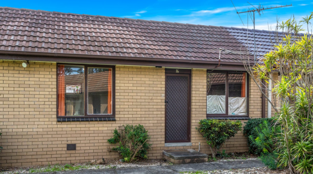 16/9-11 Chris Ct, Oak Park, VIC 3046