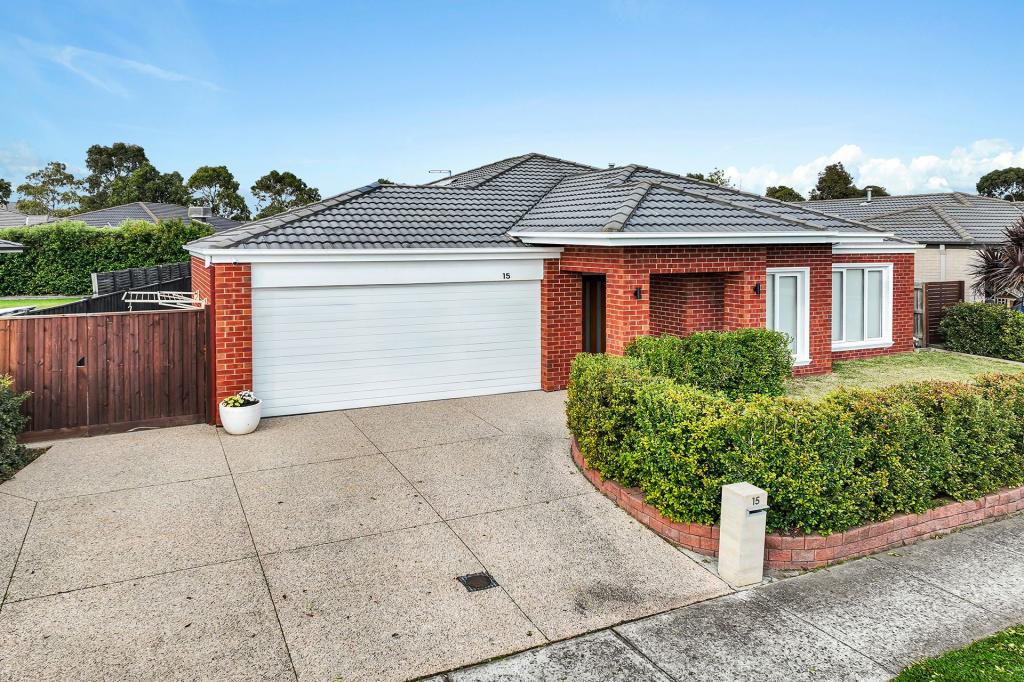 15 ARWON CT, SANDHURST, VIC 3977