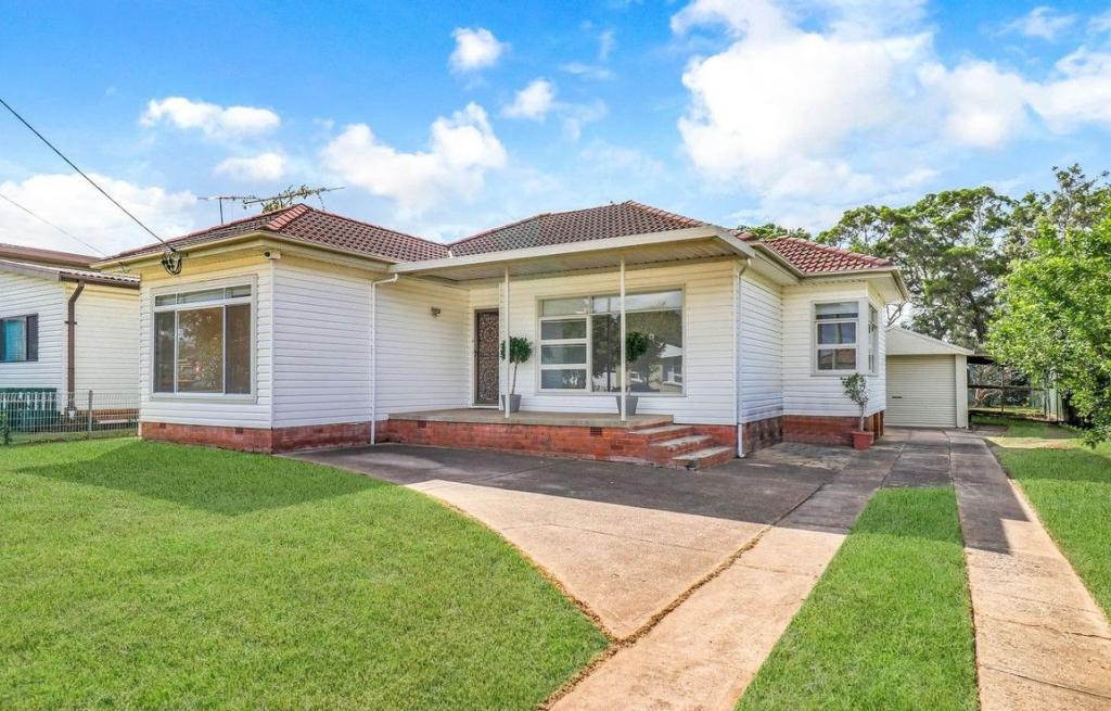 27 Brooker St, Colyton, NSW 2760